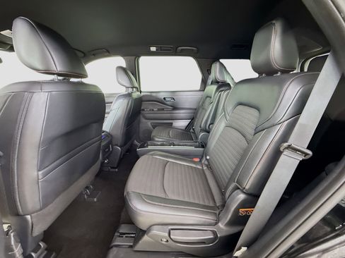 Used 2023 Nissan Pathfinder Rock Creek image 25