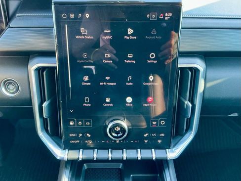 Used 2026 GMC Acadia Elevation w/ Black Edition FWD image 33