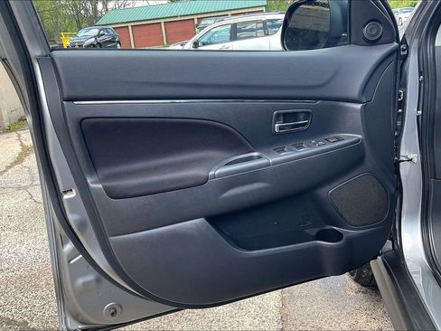 Used 2024 Mitsubishi Outlander Sport ES AWD/4WD image 22
