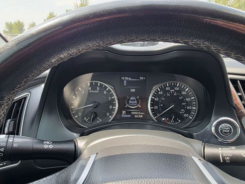Used 2019 INFINITI Q50 Luxe w/ Essential Package (3.0T Luxe) AWD/4WD image 11