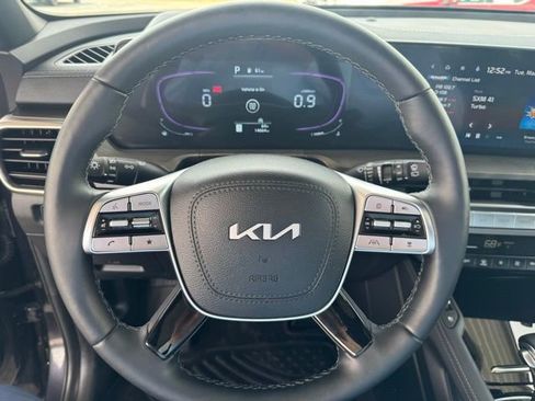 Used 2025 Kia Telluride EX X-Line AWD/4WD image 16