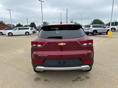 Used 2023 Chevrolet TrailBlazer LT FWD image 6