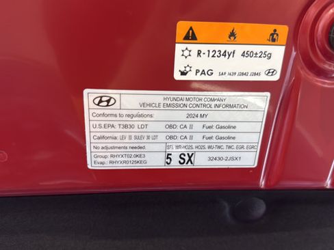 Used 2024 Hyundai Kona SEL AWD/4WD image 32