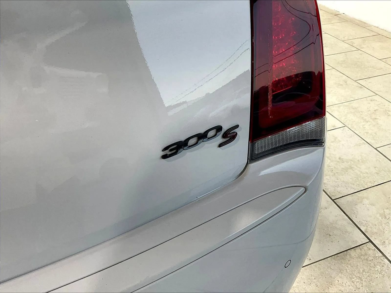 Used 2022 Chrysler 300 S RWD image 31