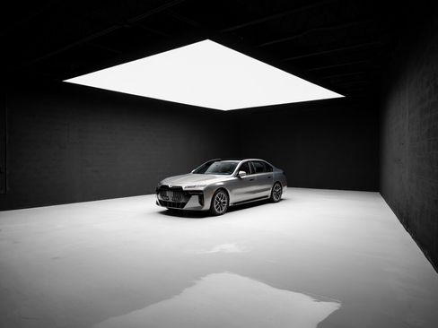 Used 2023 BMW 740i RWD image 86