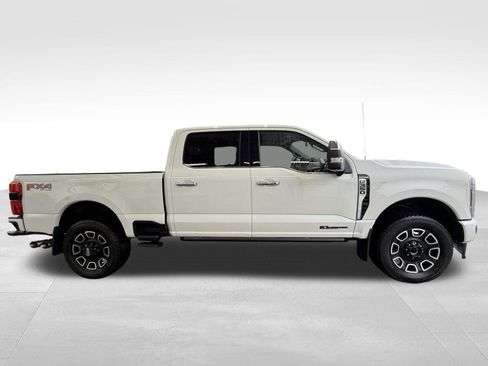 Used 2024 Ford F350 Platinum AWD/4WD image 4