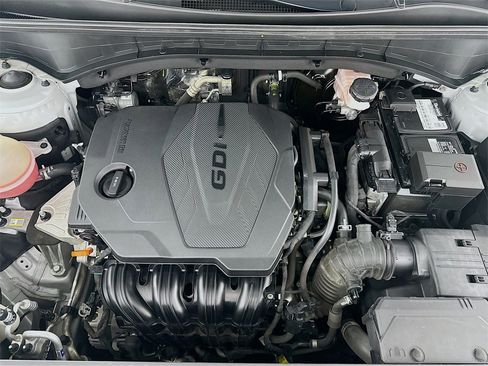 Used 2022 Kia Sorento LX image 31