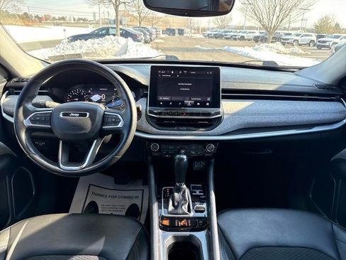 Used 2022 Jeep Compass Latitude w/ Convenience Group image 12