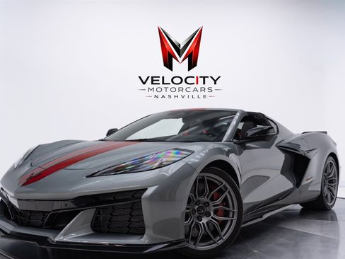 Used 2024 Chevrolet Corvette Z06 RWD image 1