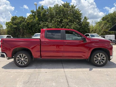 Used 2021 Chevrolet Silverado 1500 LT w/ All Star Edition Plus RWD image 2