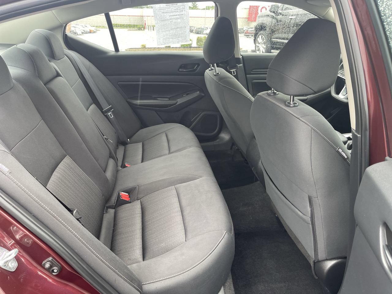 Used 2025 Nissan Altima 2.5 SV FWD image 25
