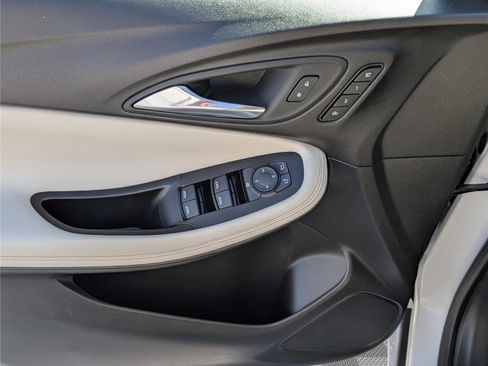 Used 2024 Buick Encore GX Avenir AWD/4WD image 19
