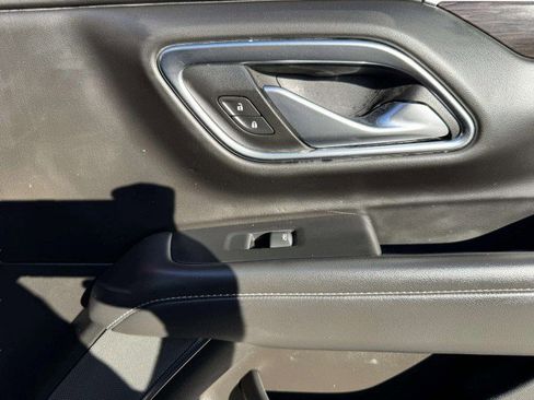 Used 2023 Chevrolet Tahoe Z71 w/ Luxury Package image 47