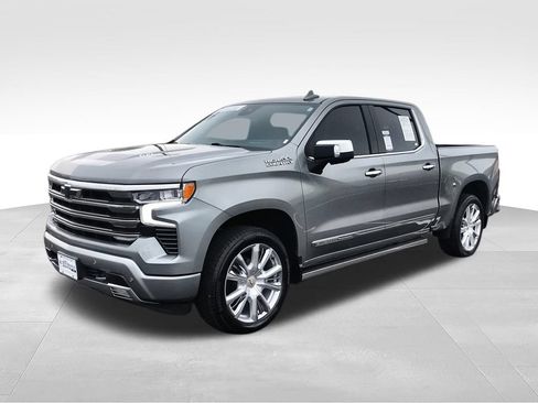 Used 2023 Chevrolet Silverado 1500 High Country AWD/4WD image 4