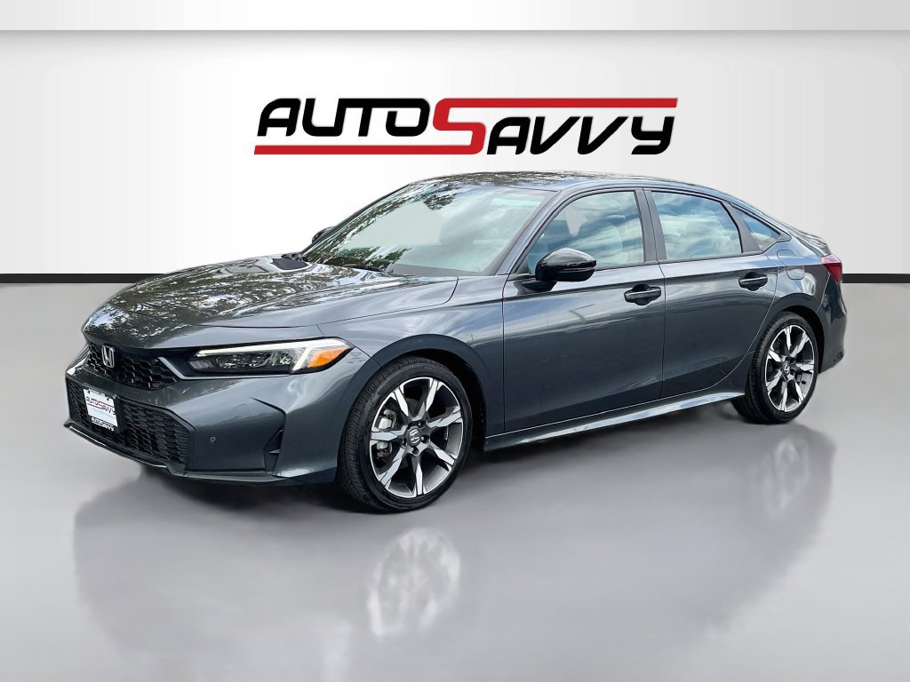 Used 2025 Honda Civic Sport Touring image 3