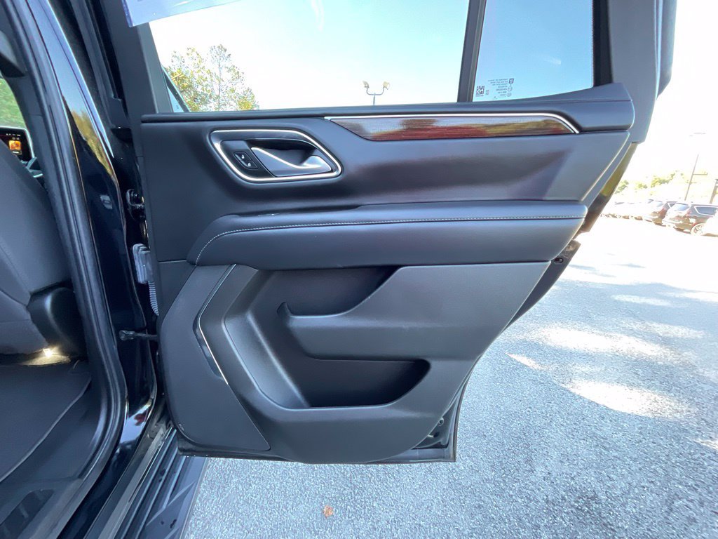 Used 2022 GMC Yukon SLE AWD/4WD image 23