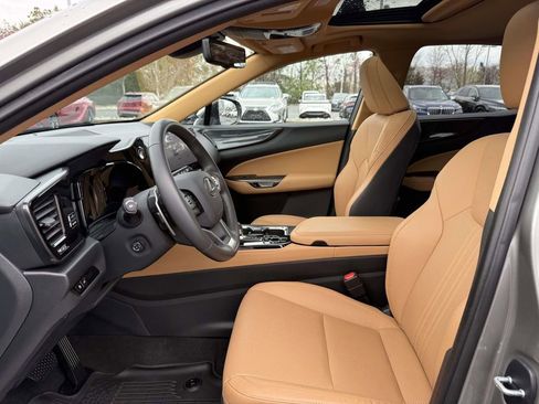 Used 2023 Lexus NX 350 AWD image 13
