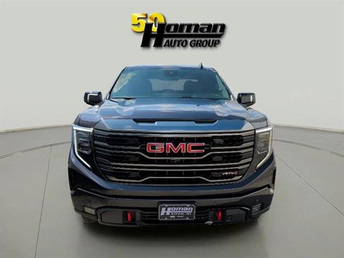 Used 2024 GMC Sierra 1500 AT4 w/ AT4 Preferred Package image 8