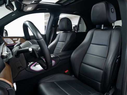 Used 2021 Mercedes-Benz GLE 350 4MATIC image 19