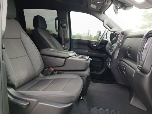 Used 2024 Chevrolet Silverado 2500 Custom w/ Custom Convenience Package image 65