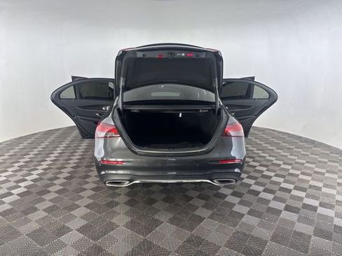 Used 2023 Mercedes-Benz E 350 4MATIC Sedan image 16