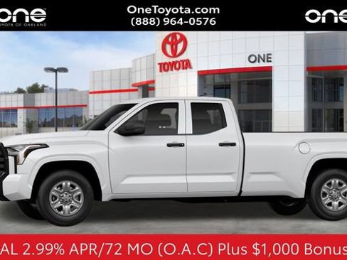 New 2026 Toyota Tundra SR image 4