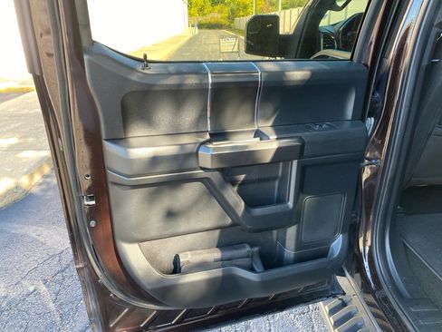 Used 2019 Ford F150 XLT w/ Equipment Group 302A Luxury image 22