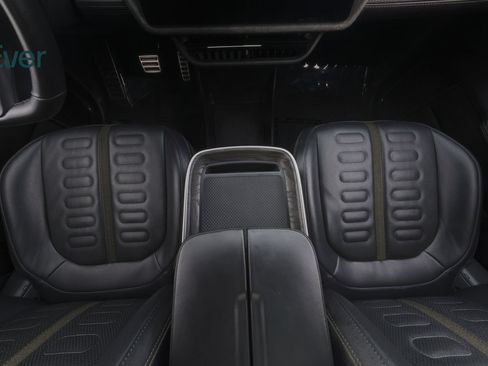 Used 2023 Rivian R1T Adventure AWD/4WD image 27
