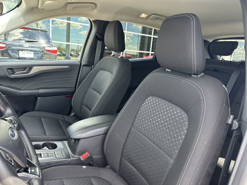 Used 2024 Ford Escape Active AWD/4WD image 6