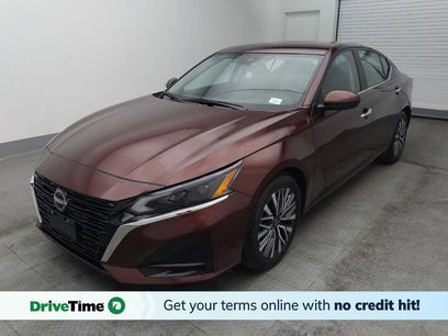 Used 2023 Nissan Altima 2.5 SV
