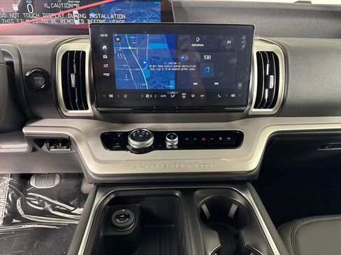 New 2026 Ford Expedition Active RWD image 29