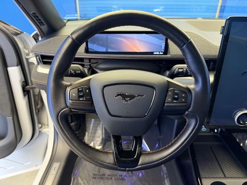 Used 2021 Ford Mustang Mach-E GT AWD/4WD image 16