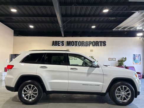 Used 2014 Jeep Grand Cherokee Limited AWD/4WD image 8