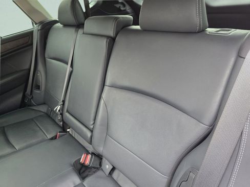 Used 2019 Subaru Outback 3.6R Limited image 33