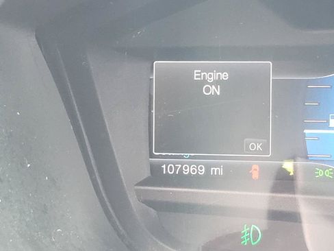 Used 2014 Ford Explorer XLT w/ Equipment Group 202A FWD image 19