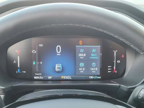 Used 2023 Ford Escape SE image 23