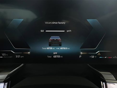 Used 2023 BMW 760i xDrive w/ Executive Package image 58