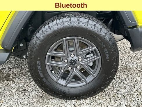 Used 2024 Jeep Wrangler Sport S image 9