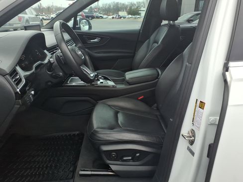 Used 2018 Audi Q7 3.0T Prestige image 16