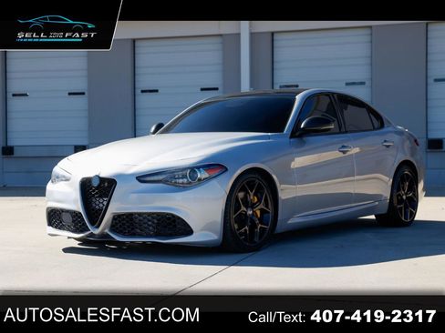 Used 2019 Alfa Romeo Giulia w/ Quick Order Package 22K Sport image 1