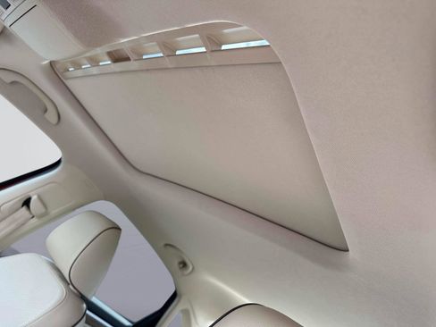 Used 2017 Volkswagen Passat 1.8T SE image 35