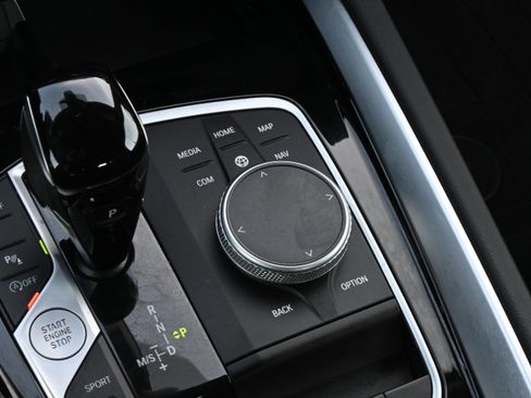 Certified 2023 BMW Z4 sDrive30i w/ Convenience Package image 23