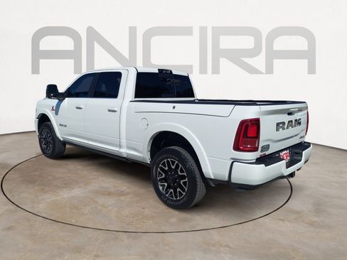 Used 2025 RAM 2500 Limited AWD/4WD image 8