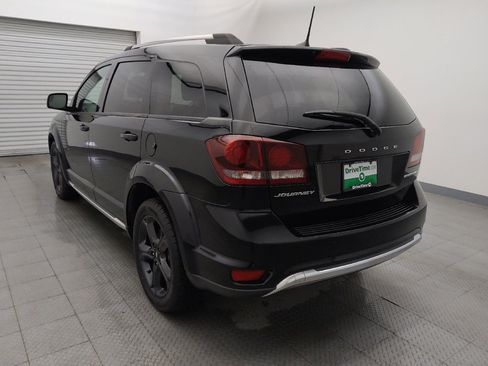 Used 2019 Dodge Journey Crossroad image 5