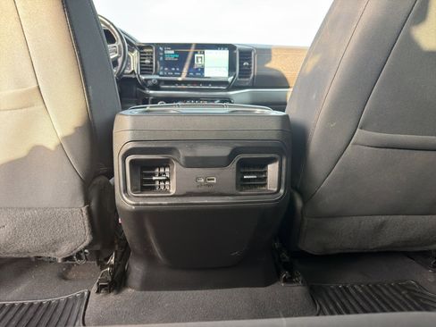 Used 2023 Chevrolet Silverado 1500 RST w/ Z71 Off-Road Package image 10