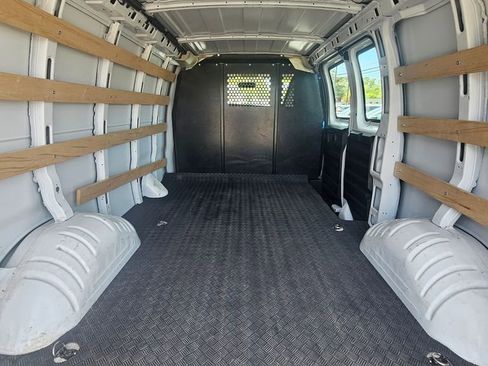 Used 2024 Chevrolet Express 2500 w/ Driver Convenience Package image 11