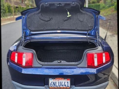 Used 2012 Ford Mustang Premium image 14