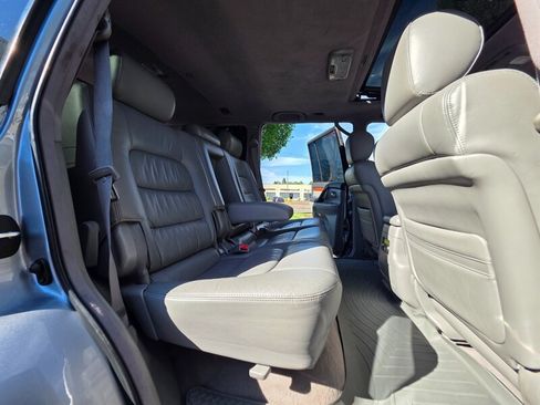 Used 2004 Lexus LX 470 4WD image 16