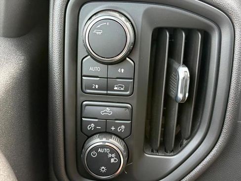 Certified 2024 Chevrolet Silverado 1500 W/T w/ WT Value Package image 16