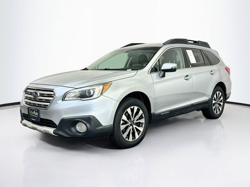 Used 2016 Subaru Outback 2.5i Limited AWD/4WD image 3